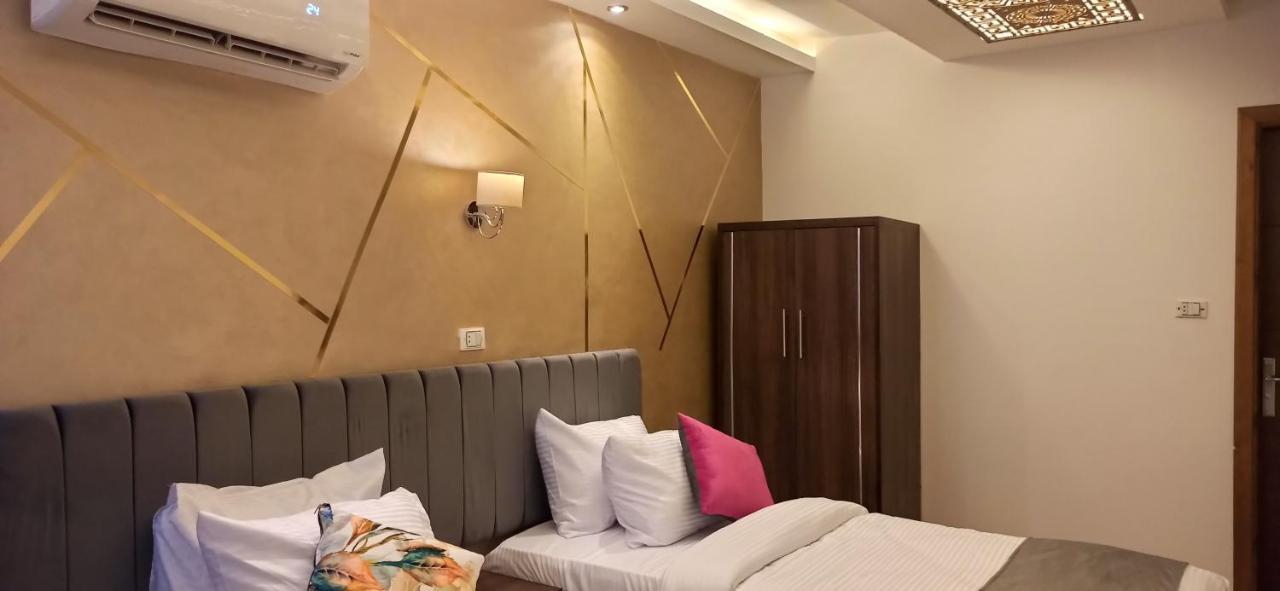 Grand Pyramids Inn Kafrat al Jabal Exterior photo
